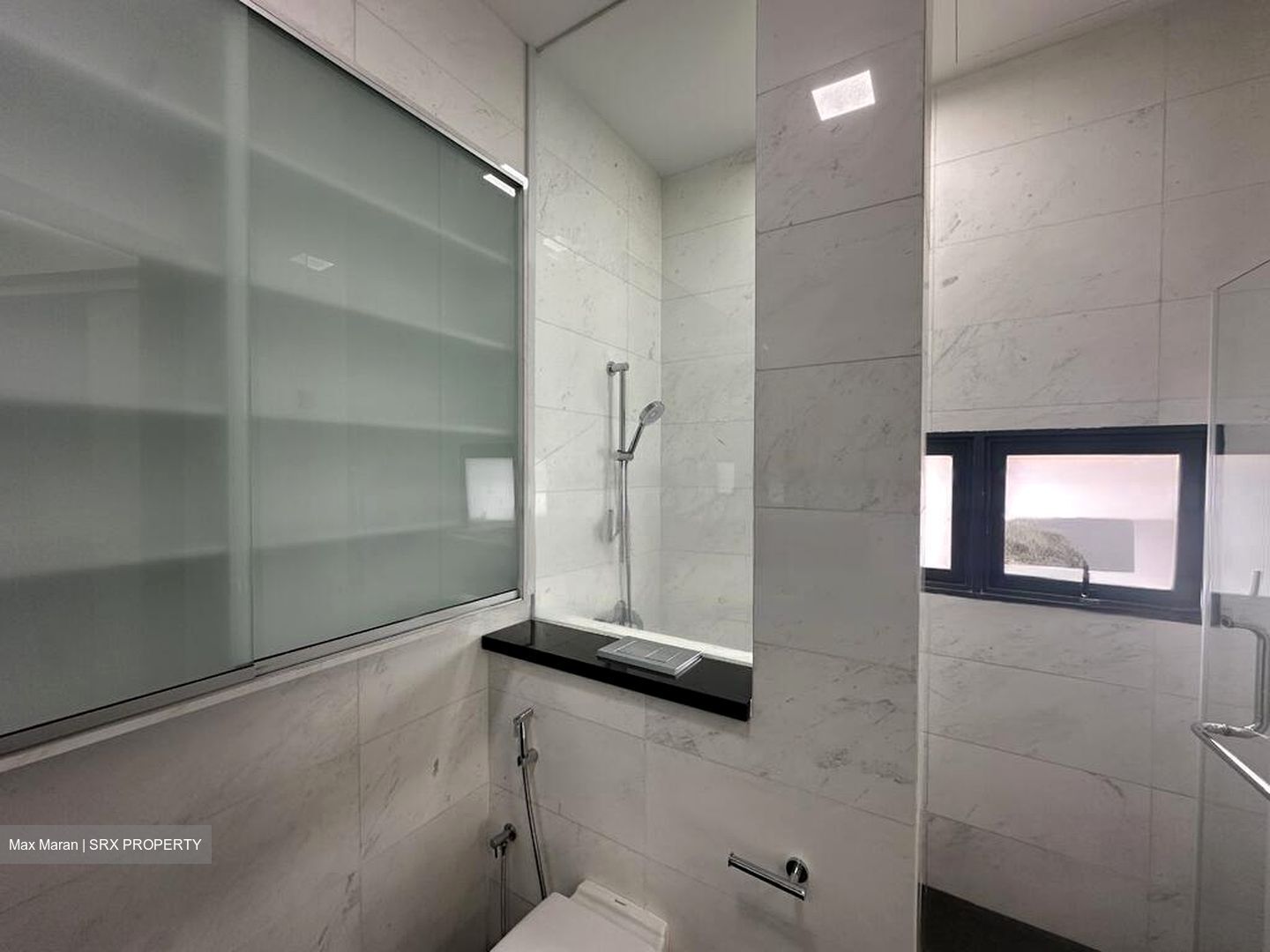 Kensington Park Drive (D19), Terrace #471113741